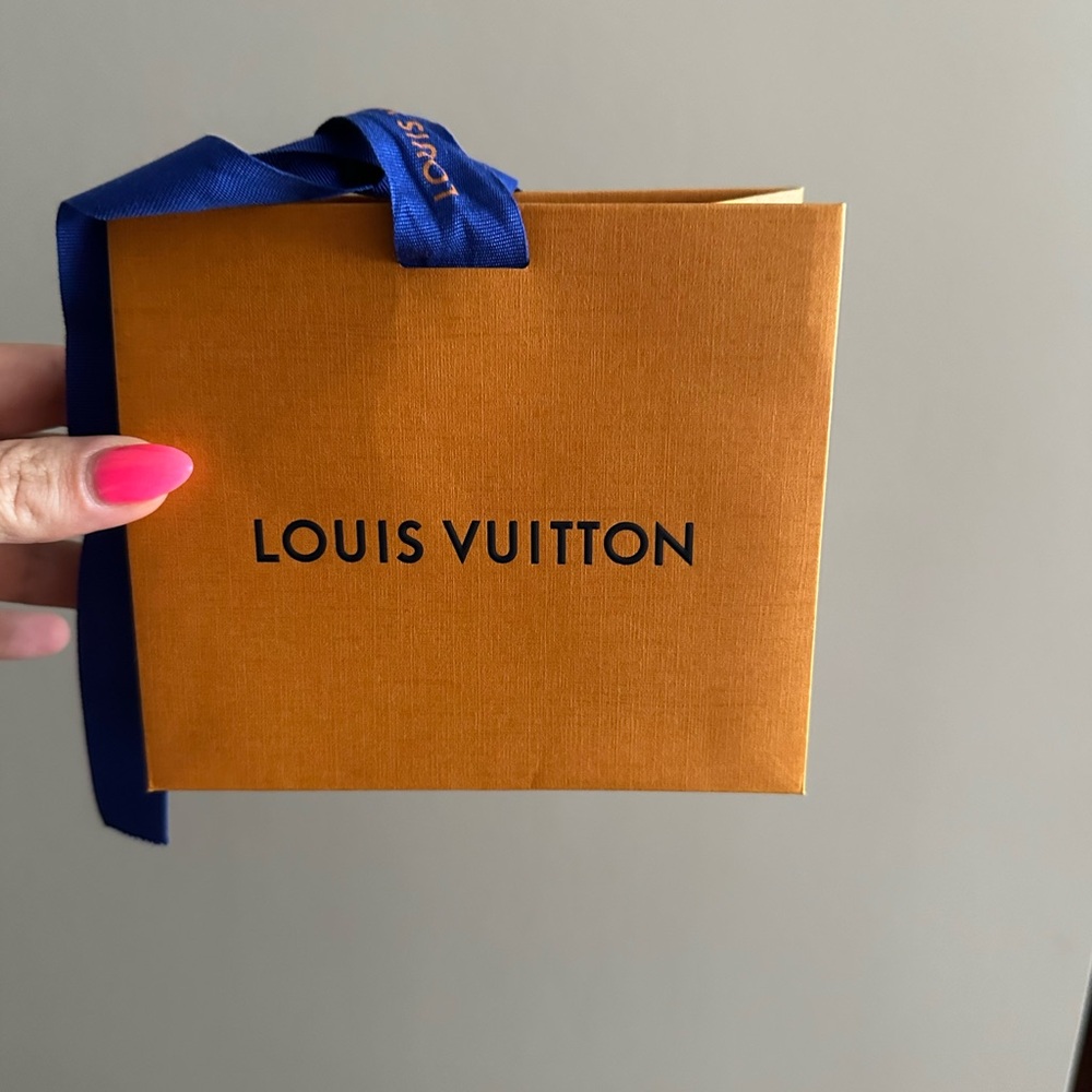 Louis Vuitton Orange Gift Bag with Blue Ribbon new